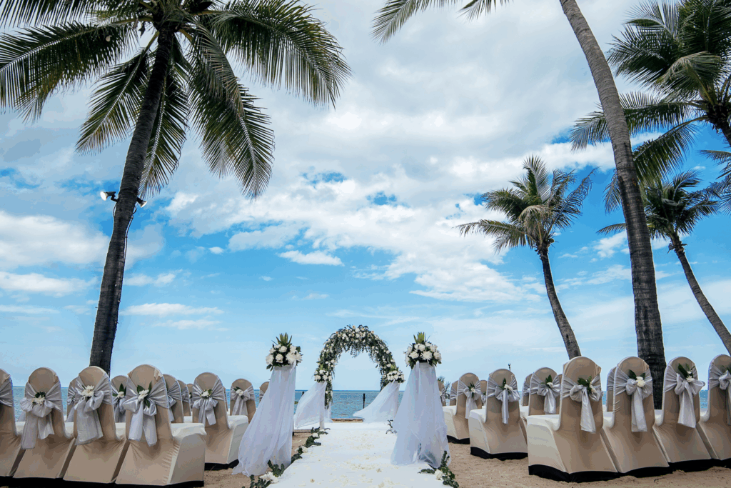 Small beach wedding in Dubai